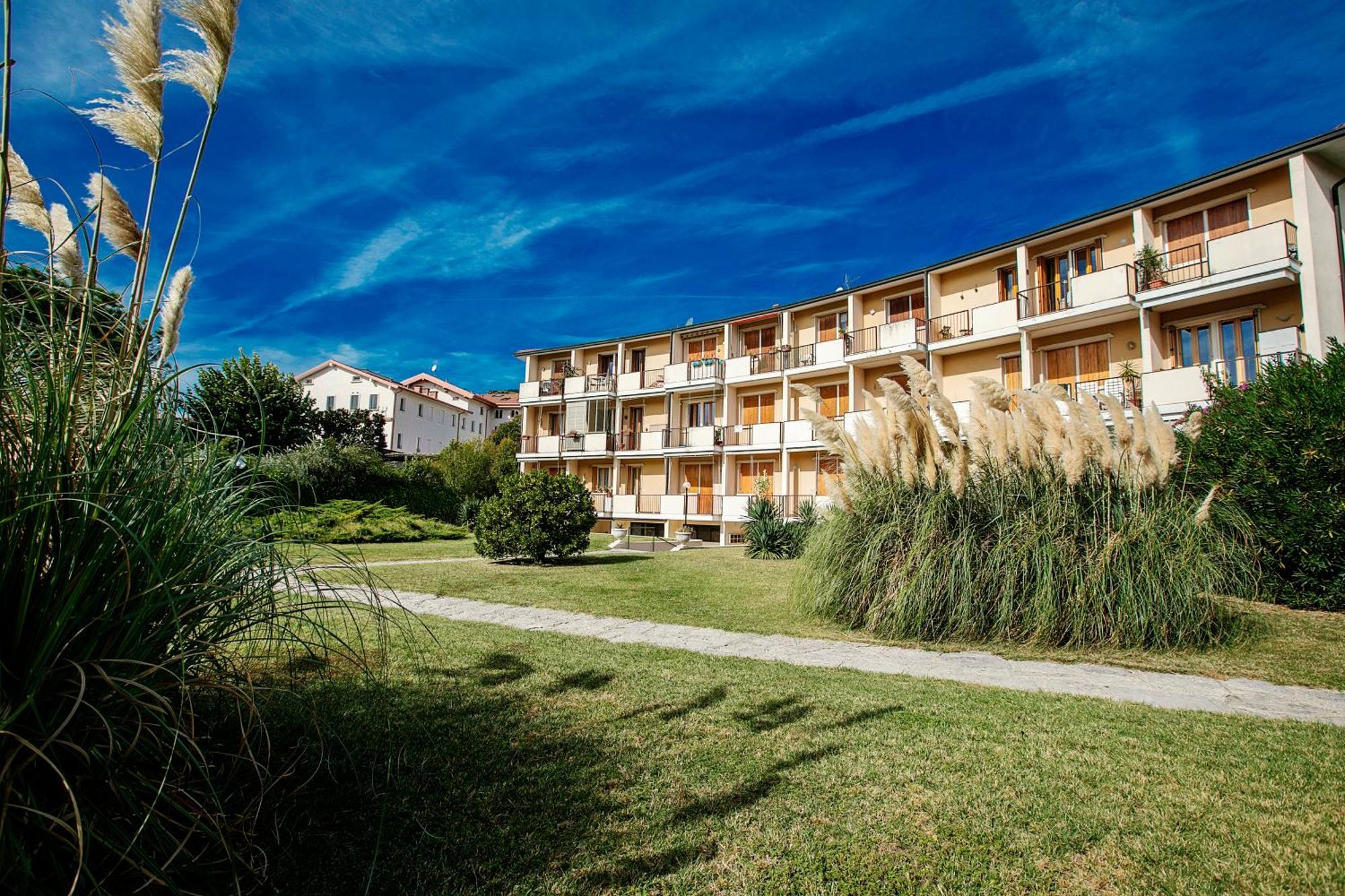 Spiaggia Azzurro -Lakeside With Terrace - Happy Rentals Toscolano-Maderno Exterior foto